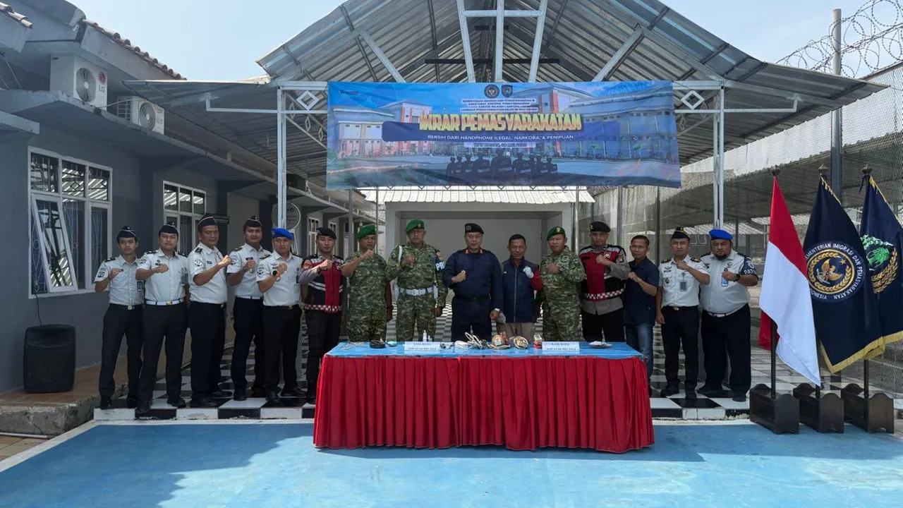 Tegaskan Komitmen Bersih dari Halinar, Jajaran Lapas Way Kanan Lakukan Ikrar Pemasyarakatan
