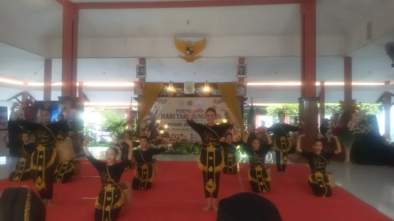 Peringati Hari Tari Dunia, 14 Sanggar Tari Pemalang Goyang Kantor Disparbud
